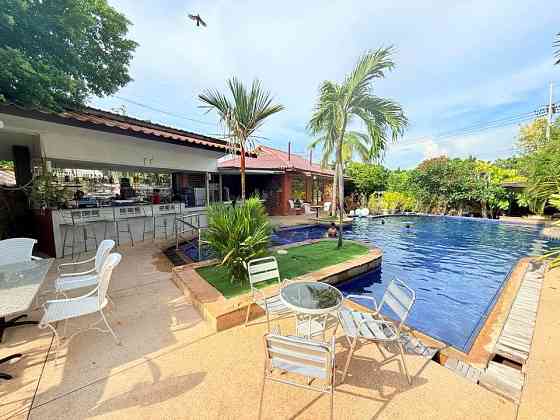 2 Bedroom House for Rent, Pets Allowed Pattaya