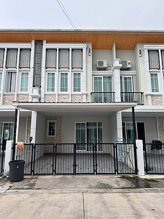 4 Bedroom Townhouse for Rent in Chonburi Pattaya - photo 1