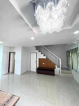 3 Bedroom Townhome for Rent in Pattaya พัทยา