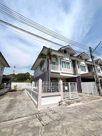 3 Bedroom Townhome for Rent in Pattaya Pattaya - photo 2