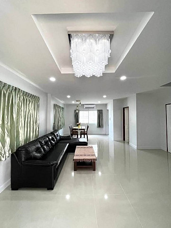 3 Bedroom Townhome for Rent in Pattaya Pattaya - photo 5