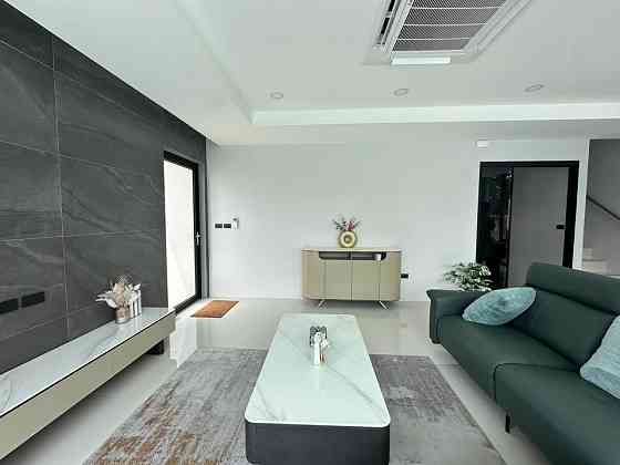 3 Bedroom Pool Villa for Rent in Nong Pla Lai Pattaya