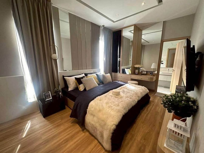 4 Bedroom Pool Villa for Rent in Maenam Pattaya - photo 19