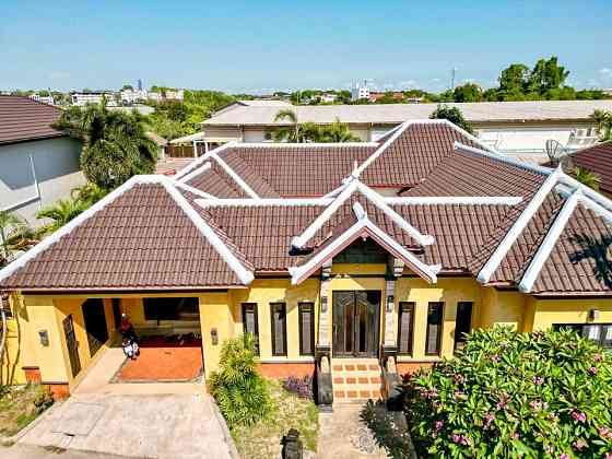 4 Bedroom Pool Villa for Rent in Jomtien Pattaya