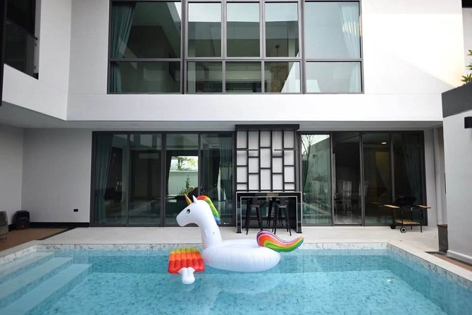 6 Bedroom Pool Villa for Rent in Pattaya Pattaya - photo 2