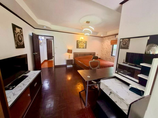 4 Bedroom Townhouse for Rent in South Pattaya Pattaya - photo 2