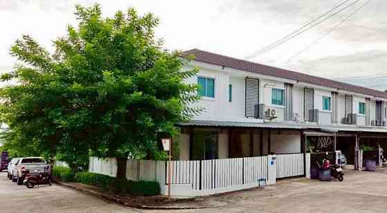 3 Bedroom Townhouse for Rent in Pattaya Pattaya