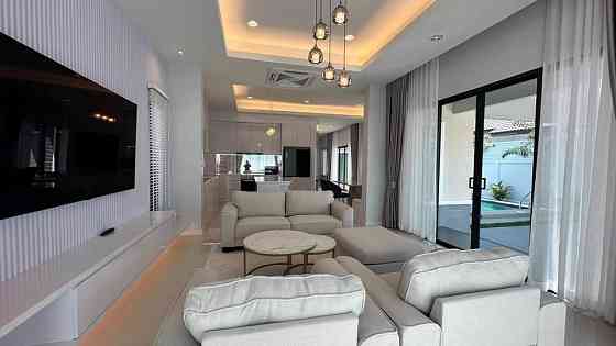 3 Bedroom Pool Villa for Rent in Huay Yai พัทยา
