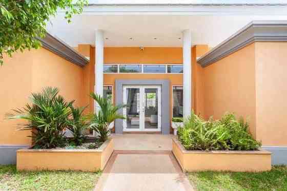 4 Bedroom Pool Villa for Rent in Pattaya Pattaya