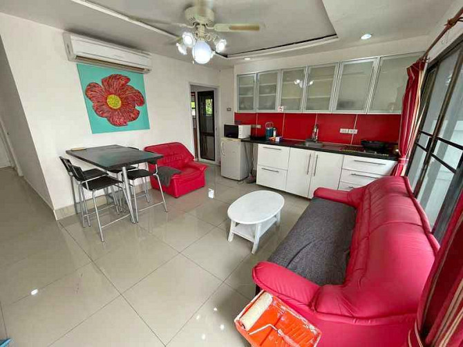 5 Bedroom Townhouse for Rent in Pratumnak Pattaya - photo 1