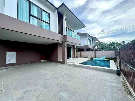4 Bedroom Pool Villa for Rent in Huai Yai Паттая