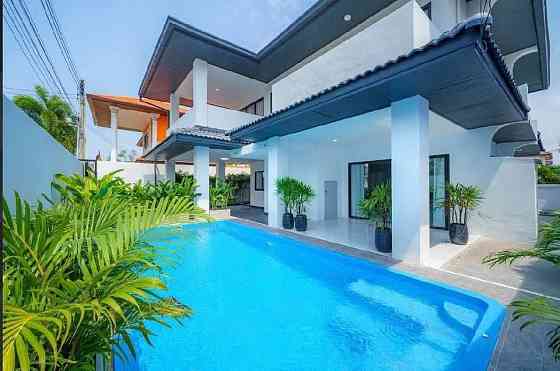 5 Bedroom Pool Villa for Rent in Ek Mongkol Village Pattaya