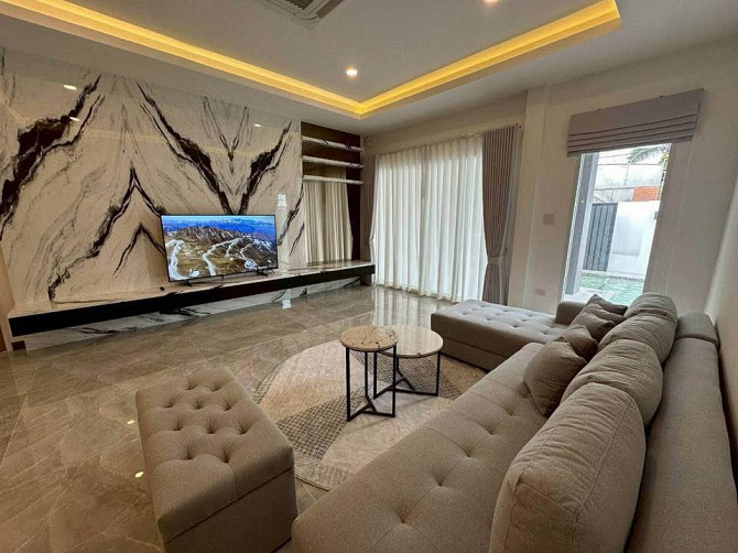 4 Bedroom Pool Villa for Rent in Chaiyaphruek Pattaya - photo 5