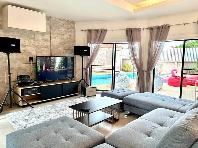 4 Bedroom Pool Villa for Rent in Central Pattaya Pattaya - photo 3