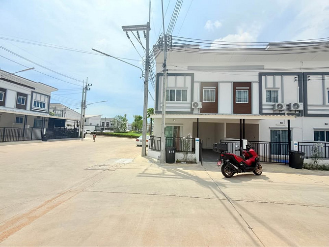 3 Bedroom House for Rent in Pattaya Pattaya - photo 2