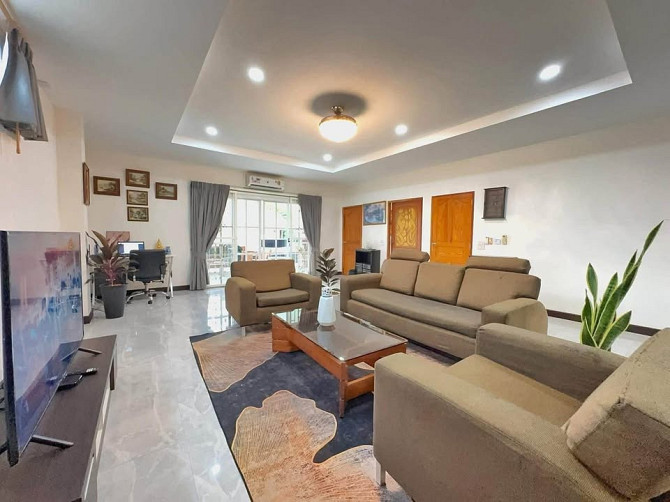 3 Bed Pool Villa for Rent in North Pattaya Pattaya - photo 3