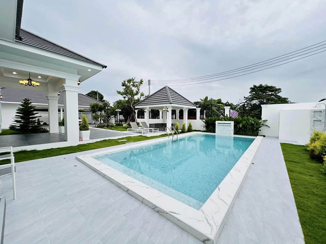 4 Bedroom Pool Villa for Rent in Khaomakok Pattaya - photo 1