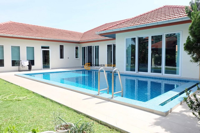 4 Bedroom Pool Villa for Rent in East Pattaya Pattaya - photo 2