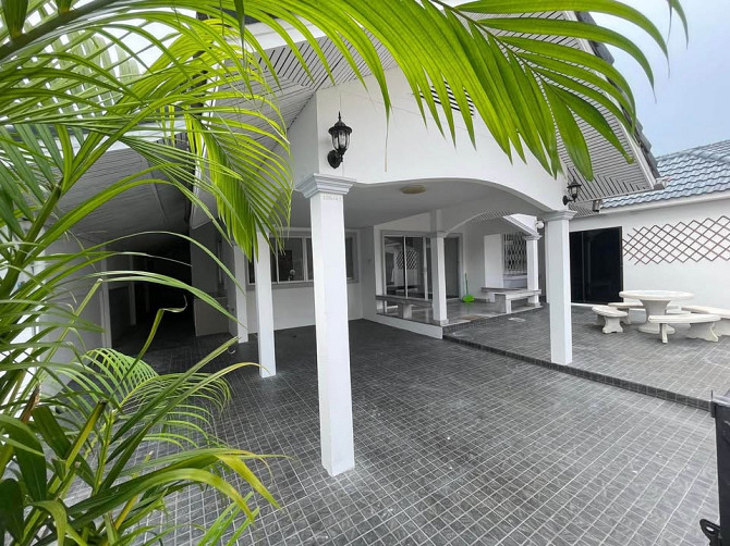 4 Bedroom House for Rent in Khao Noi Pattaya - photo 3