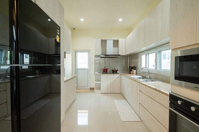 6 Bedroom Pool Villa for Rent in Amorn Villete Pattaya - photo 12