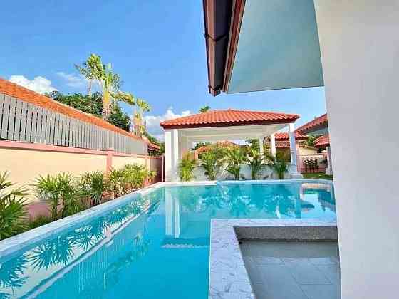 4 Bedroom Pool Villa for Rent in Na Jomtien Pattaya