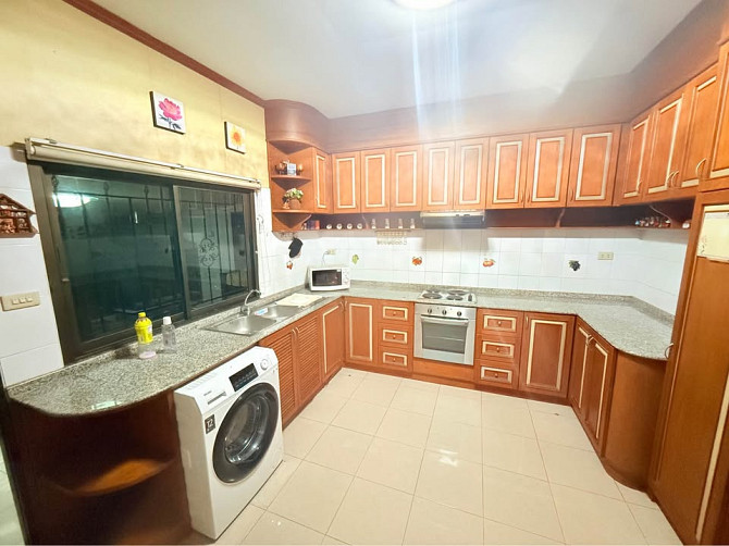 5 Bedroom Pool Villa for Rent in Central Pattaya Pattaya - photo 16