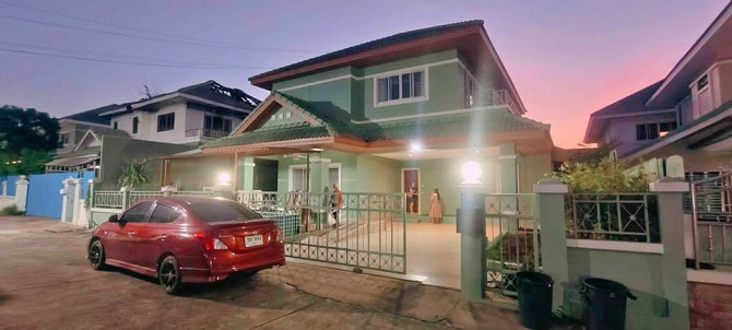 4 Bedroom Pool Villa for Rent in Pattaya Pattaya - photo 1