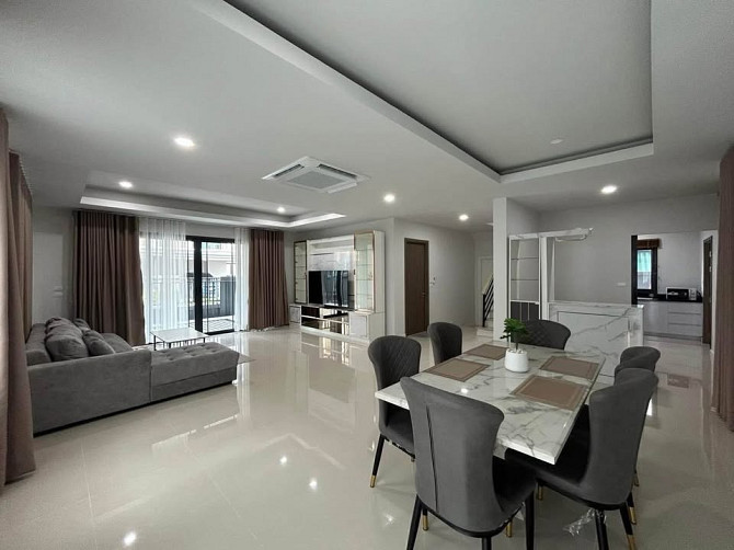3 Bedroom Pool Villa for Rent in Maenam Pattaya - photo 4