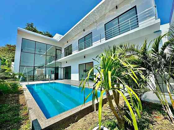 6 Bedroom Pool Villa for Rent in Pratumnak Pattaya