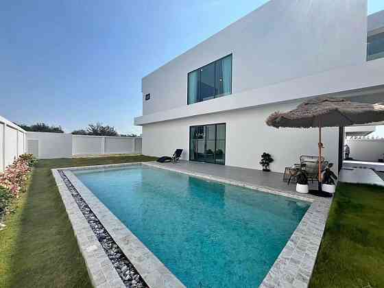 6 Bedroom Pool Villa for Rent in Pattaya Pattaya