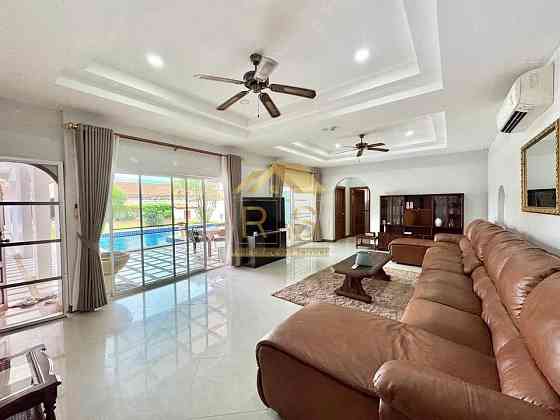 3 Bedroom Pool Villa for Rent in Pattaya พัทยา