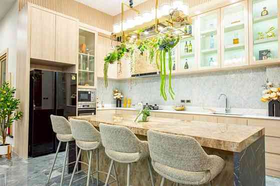 4 Bedroom Pool Villa for Rent in Pattaya พัทยา