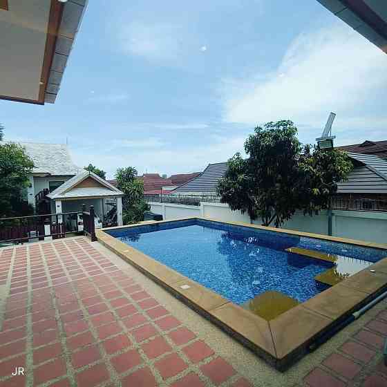 3 Bedroom Pool Villa for Rent in Amorn Villa Pattaya