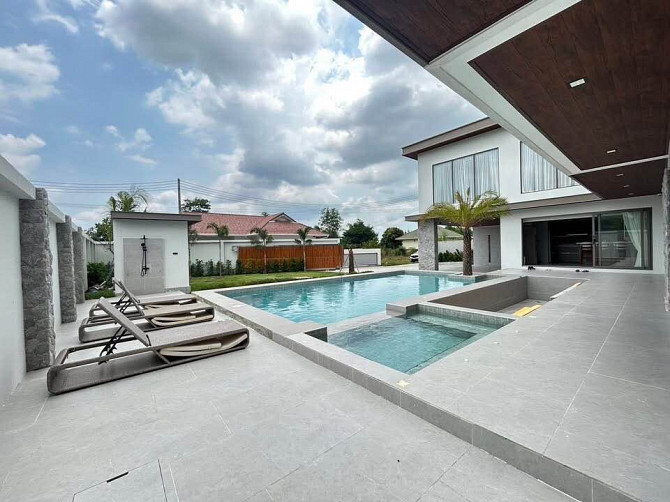 7 Bedroom Pool Villa for Rent in Huay Yai Pattaya - photo 2