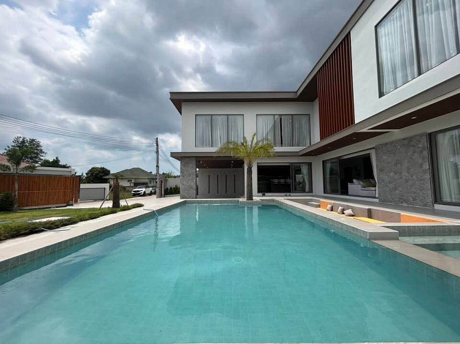 7 Bedroom Pool Villa for Rent in Huay Yai Pattaya - photo 1