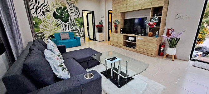 4 Bedroom Pool Villa for Rent in Jomtien Pattaya - photo 1