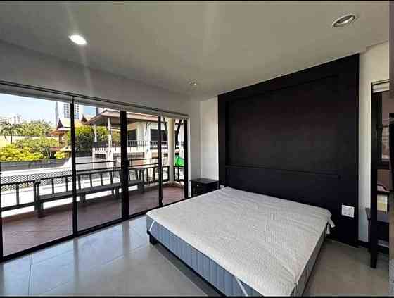 4 Bedroom Pool Villa for Rent in Pratumnak Pattaya