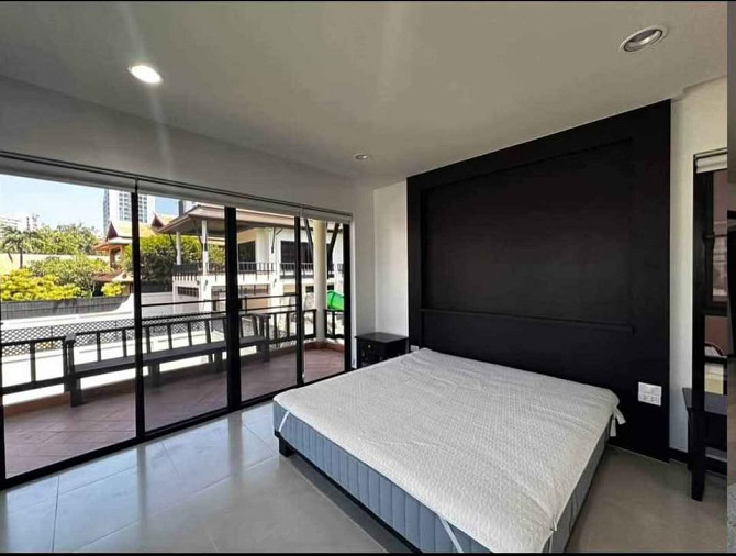 4 Bedroom Pool Villa for Rent in Pratumnak Pattaya - photo 2