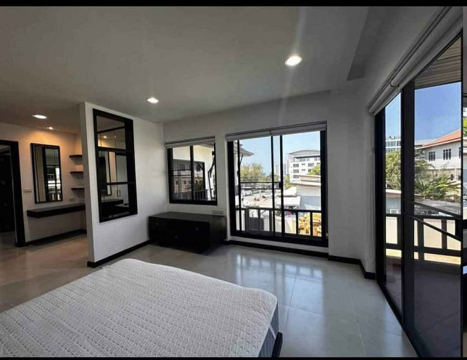 4 Bedroom Pool Villa for Rent in Pratumnak Pattaya - photo 9