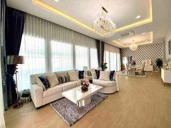 6 Bedroom Pool Villa for Rent in East Pattaya Паттая