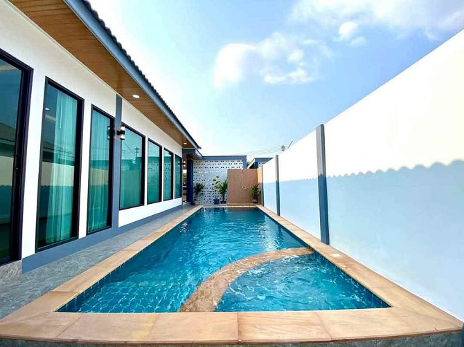 6 Bedroom Pool Villa for Rent in East Pattaya Pattaya - photo 1