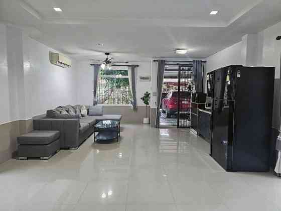 3 Bedroom Pool Villa for Rent in Thappraya Паттая