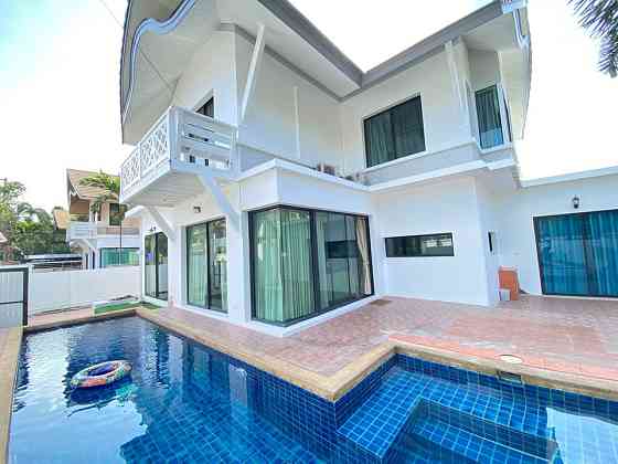 5 Bedroom Pool Villa for Rent in North Pattaya Pattaya