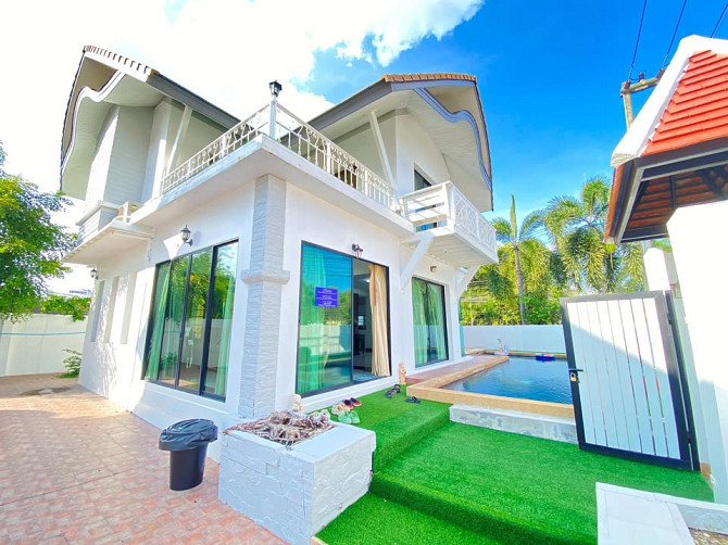 5 Bedroom Pool Villa for Rent in North Pattaya Pattaya - photo 1