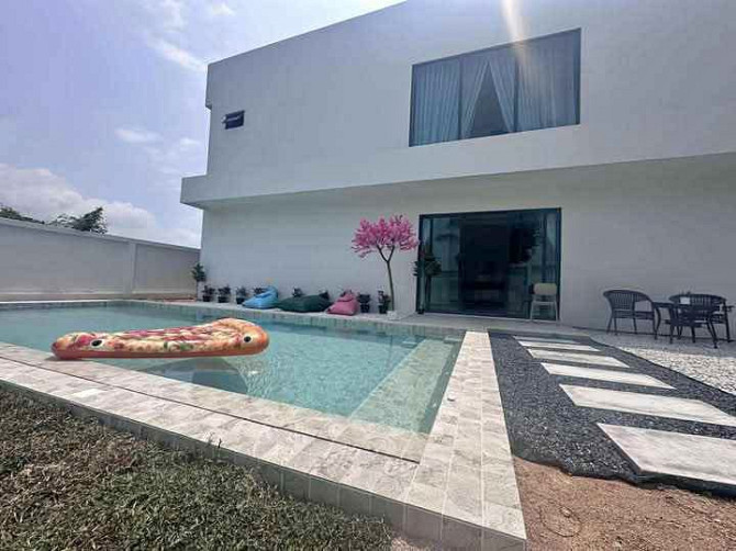 6 Bedroom Pool Villa for Rent in Nong Prue Pattaya - photo 1