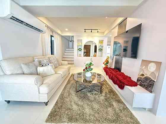 6 Bedroom Pool Villa for Rent with Business Potential Pattaya