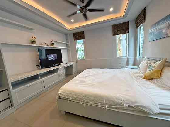 5 Bedroom Pool Villa for Rent in Pattaya Pattaya