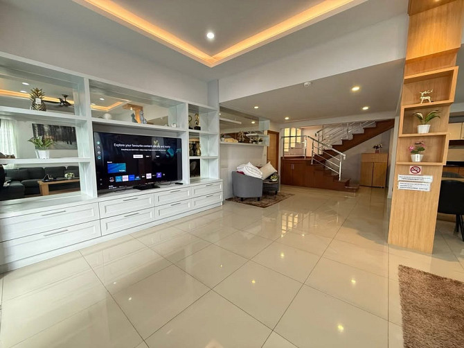 5 Bedroom Pool Villa for Rent in Pattaya Pattaya - photo 5