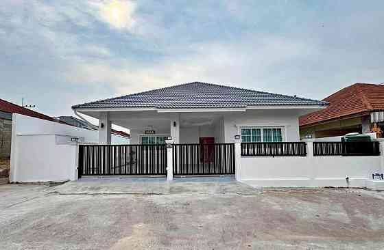 3 Bedroom Pool Villa for Rent in Soi Neun Pattaya