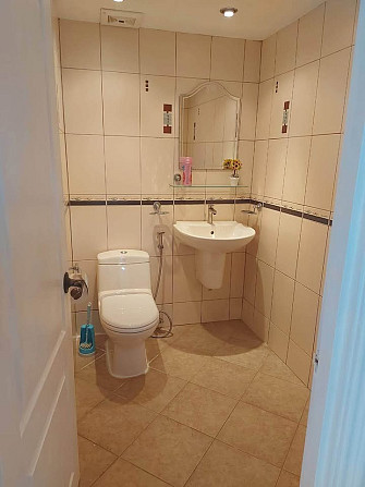 3 Bedroom House for Rent with Village Pool Pattaya - photo 13